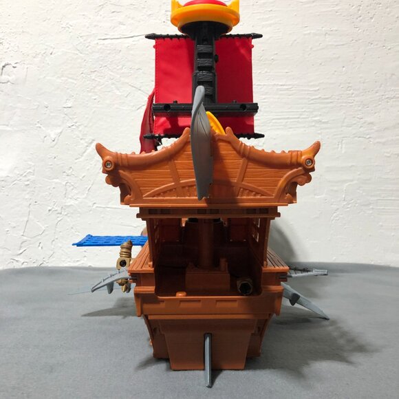 Fisher Price Imaginext Shark Bite Pirate Ship - Picture 5 of 11